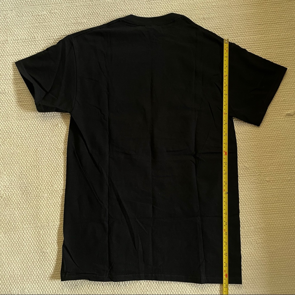 NWOT Gildan Men’s Black Cotton T-Shirt Size S - Picture 4 of 5